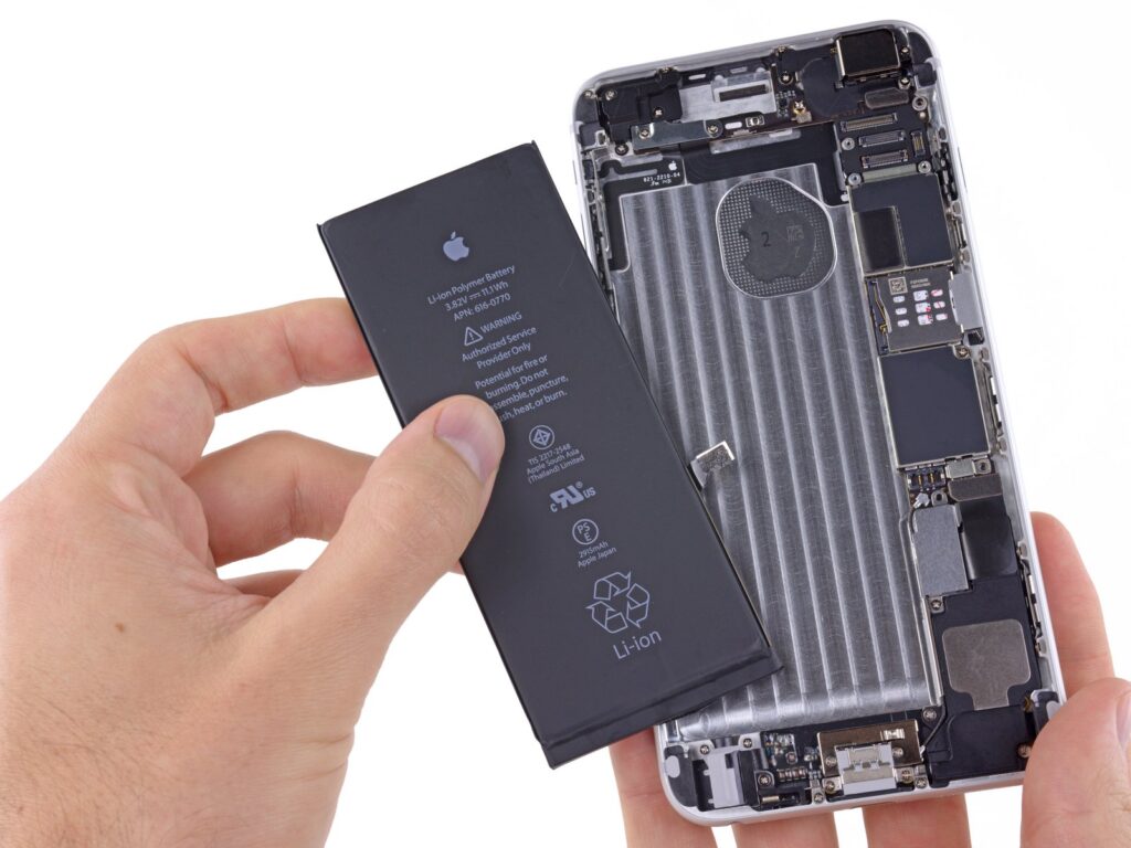 IPHONE BATTERY DISCHARGES QUICKLY WHAT CAN I DO?