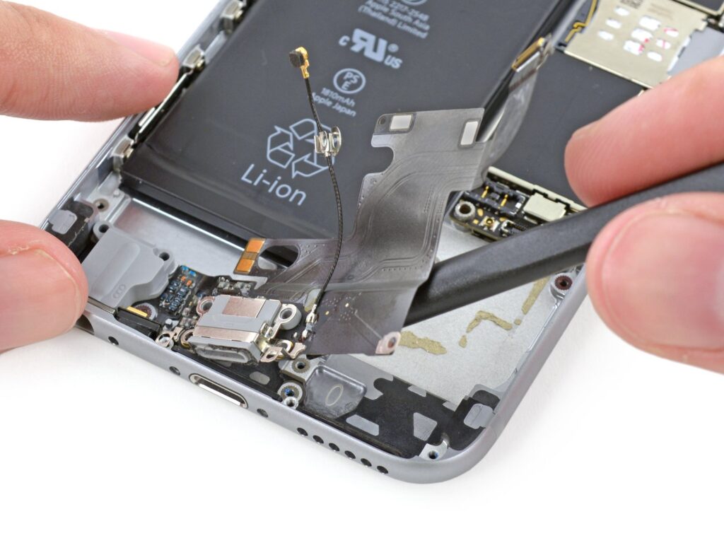 IPHONE CHARGER SOCKET REPLACEMENT PRICES