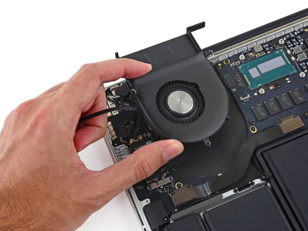 LAPTOP FAN IMPORTANCE AND MAINTENANCE